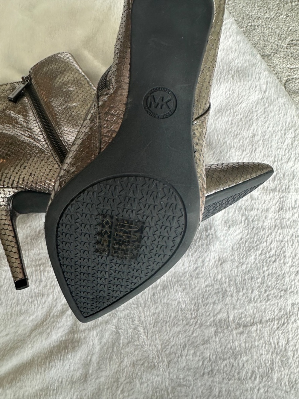Michael Kors Boots - Picture 4 of 4